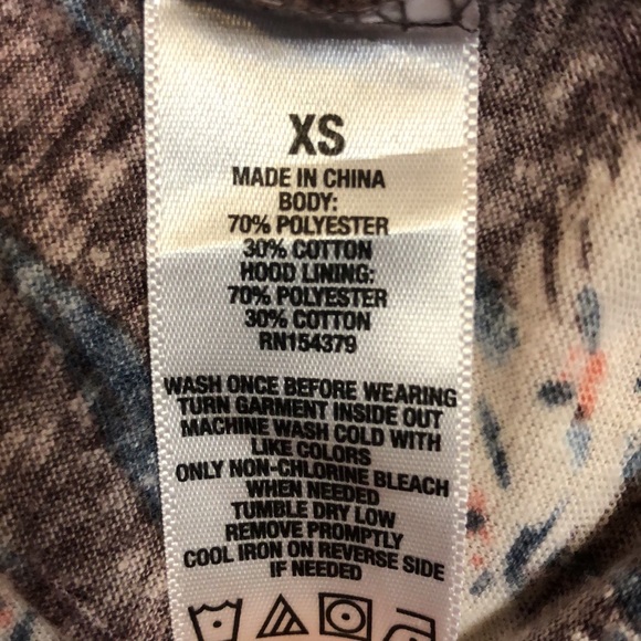 Aéropostale floral hoodie 🔥 - Picture 5 of 5